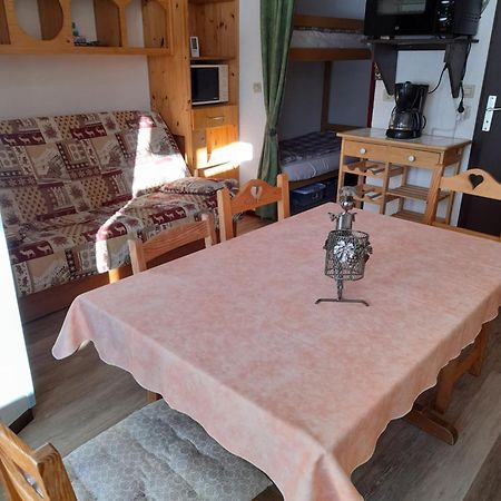 Appartement Au Coeur Des Aravis Manigod Exterior photo