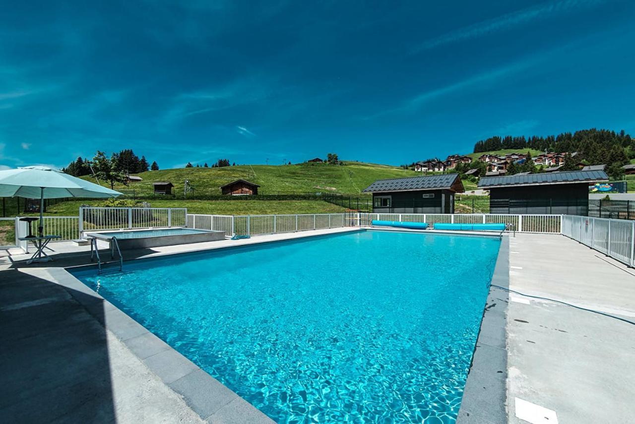 Appartement Au Coeur Des Aravis Manigod Exterior photo
